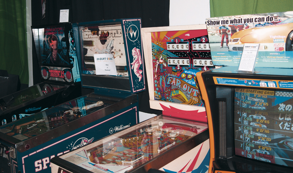 Arcadeautomaten – Videospielekonsolen – Retro PCs