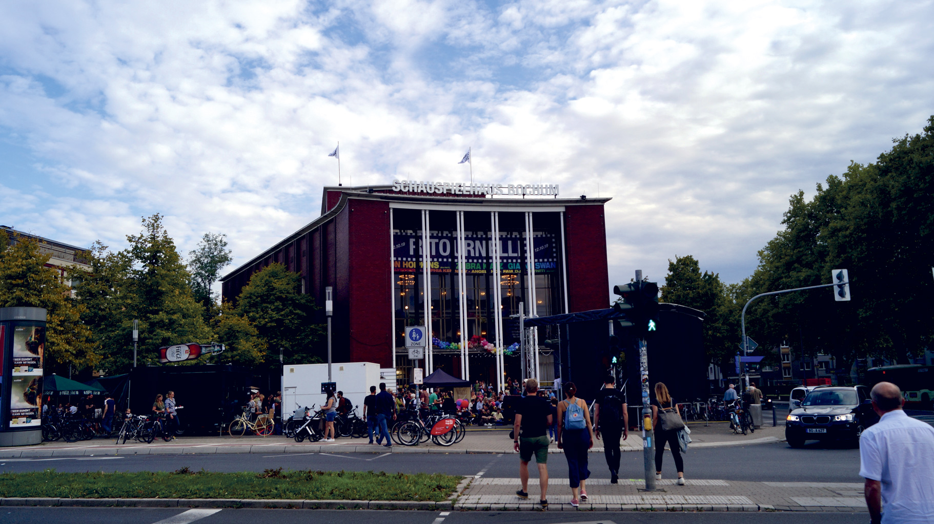 Das Schauspielhaus Bochum öffnet wieder seine Pforten