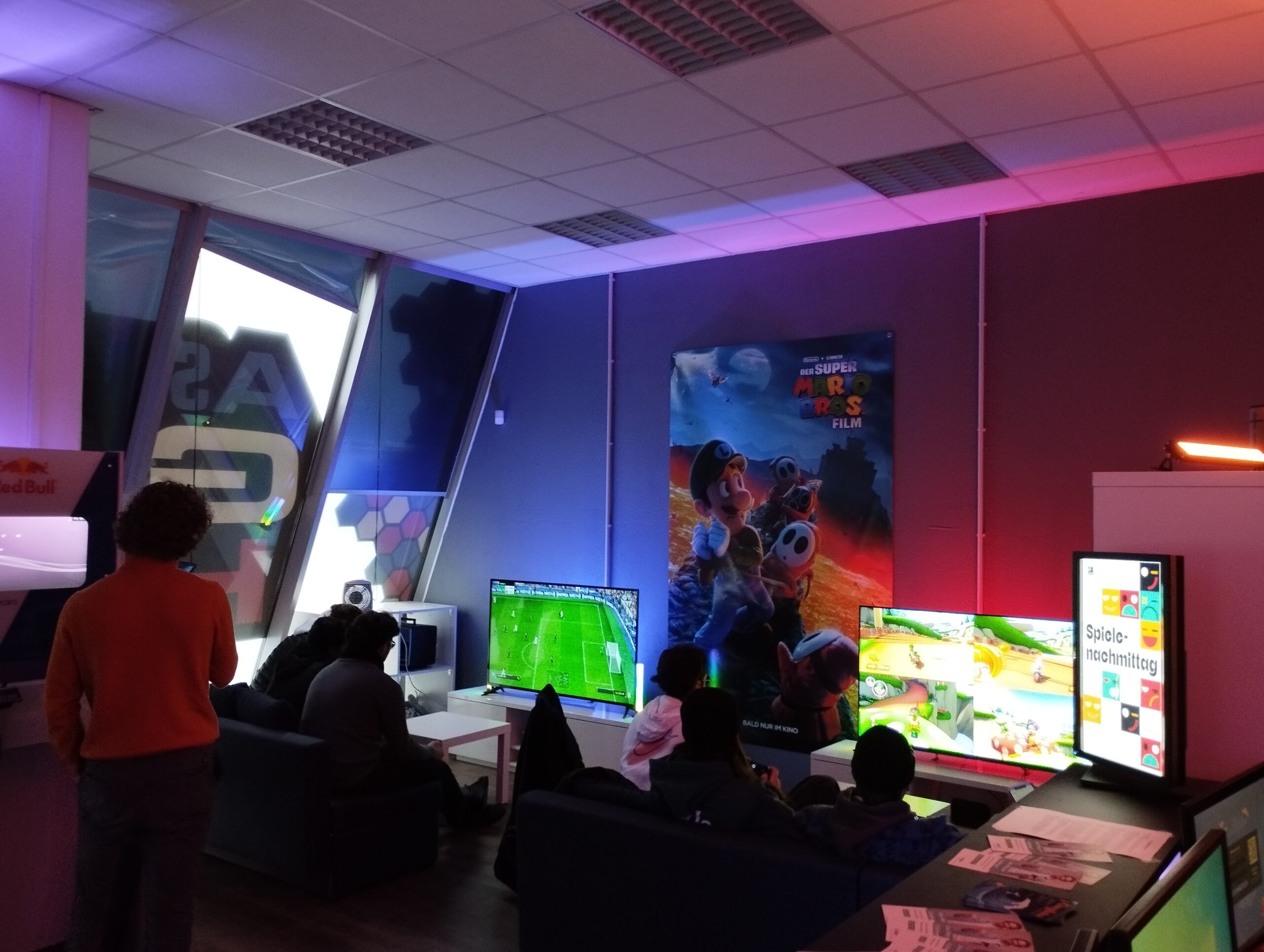 Gaming Hub erstrahlt in neuem Licht